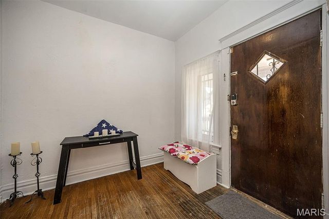 3225 N Taylor Avenue, St Louis, MO 63115