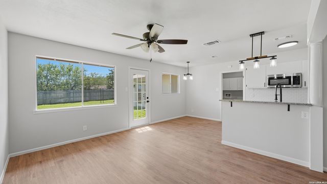 5710 PRENTISS DR, San Antonio, TX 78240