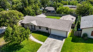 5710 PRENTISS DR, San Antonio, TX 78240