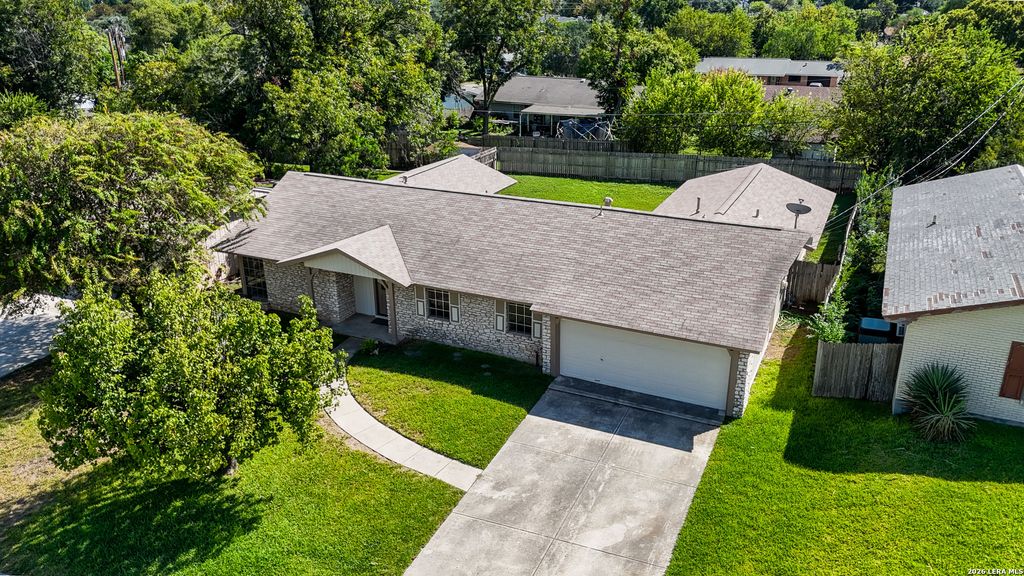 5710 PRENTISS DR, San Antonio, TX 78240