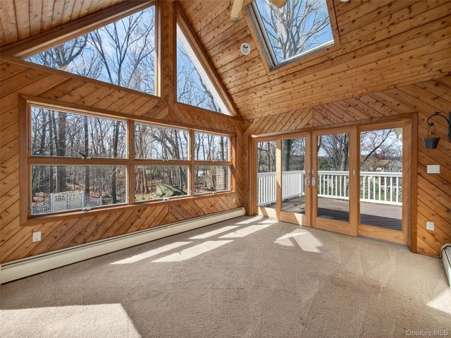 45 Maplewood Boulevard, Suffern, NY 10901