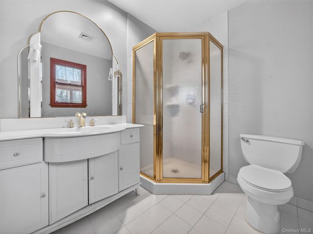 45 Maplewood Boulevard, Suffern, NY 10901