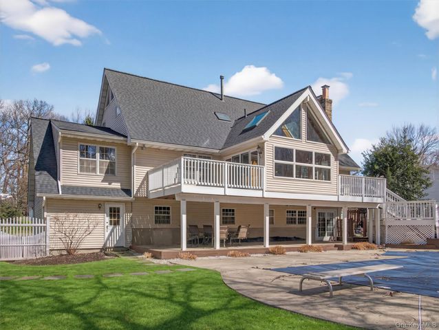 45 Maplewood Boulevard, Suffern, NY 10901