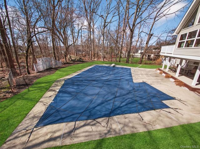 45 Maplewood Boulevard, Suffern, NY 10901