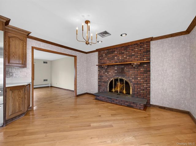 45 Maplewood Boulevard, Suffern, NY 10901