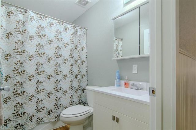 604 E Vogt Road, Urich, MO 64788