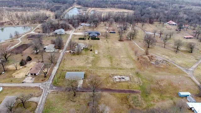 604 E Vogt Road, Urich, MO 64788