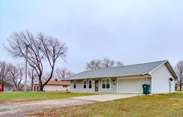 604 E Vogt Road, Urich, MO 64788