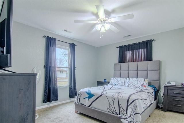 604 E Vogt Road, Urich, MO 64788