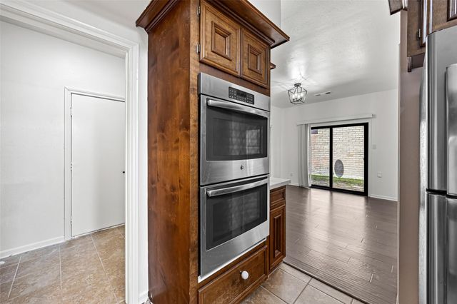 14041 Cashel Forest Drive, Houston, TX 77069