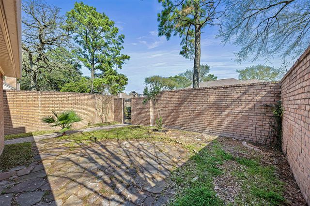 14041 Cashel Forest Drive, Houston, TX 77069