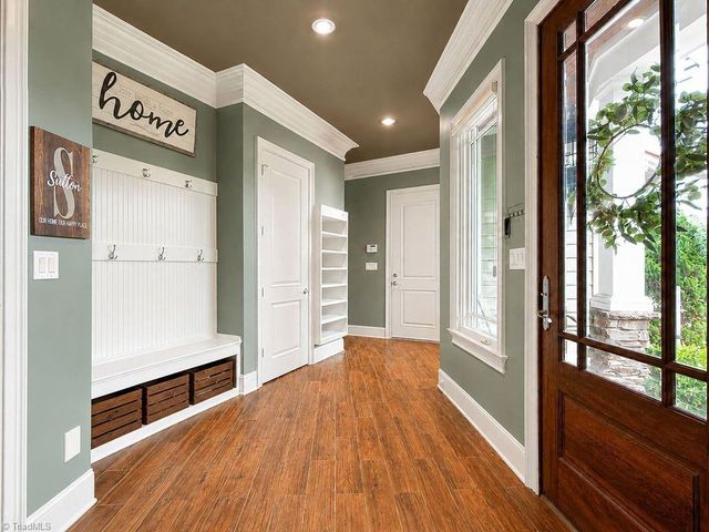 636 Lee Road, Thomasville, NC 27360