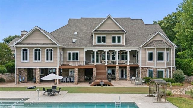 636 Lee Road, Thomasville, NC 27360