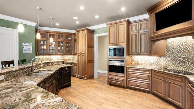 636 Lee Road, Thomasville, NC 27360