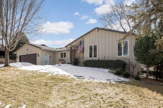 9845 Colorado Circle, Bloomington, MN 55438