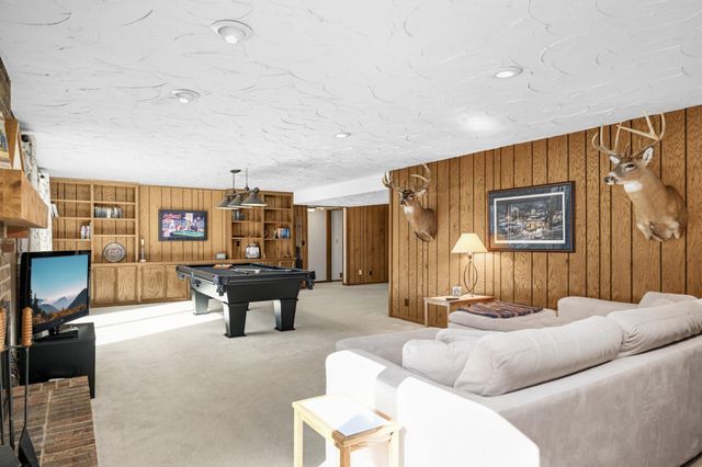 9845 Colorado Circle, Bloomington, MN 55438