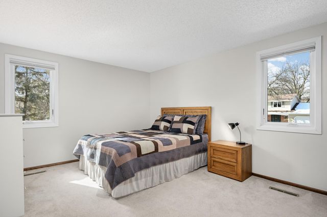 9845 Colorado Circle, Bloomington, MN 55438