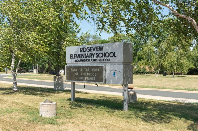 9845 Colorado Circle, Bloomington, MN 55438