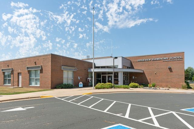 9845 Colorado Circle, Bloomington, MN 55438