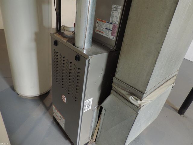 8432 Hickory Drive, Sterling Heights, MI 48312