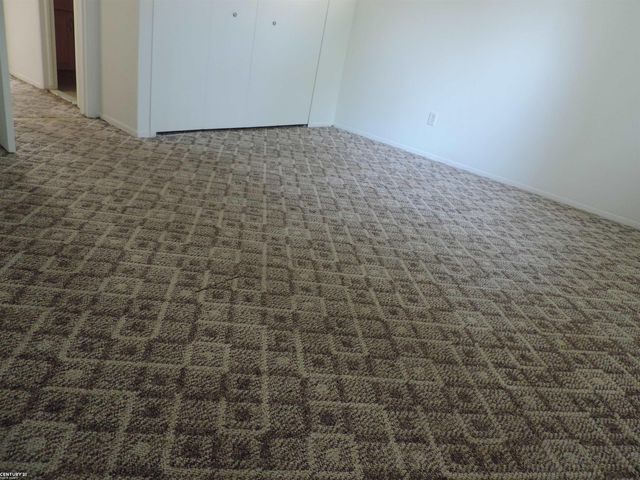 8432 Hickory Drive, Sterling Heights, MI 48312