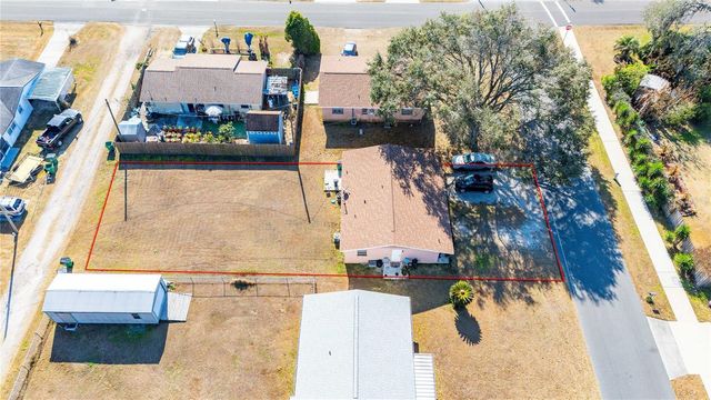 5910 10 TH STREET, Zephyrhills, FL 33542