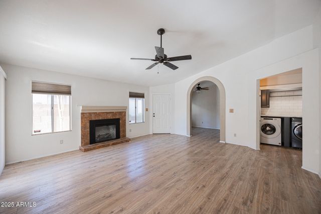 6347 W PUGET Avenue, Glendale, AZ 85302