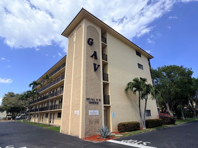 2601 NE 14th Street 340, Pompano Beach, FL 33062