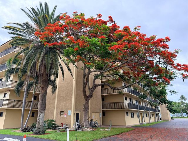2601 NE 14th Street 340, Pompano Beach, FL 33062