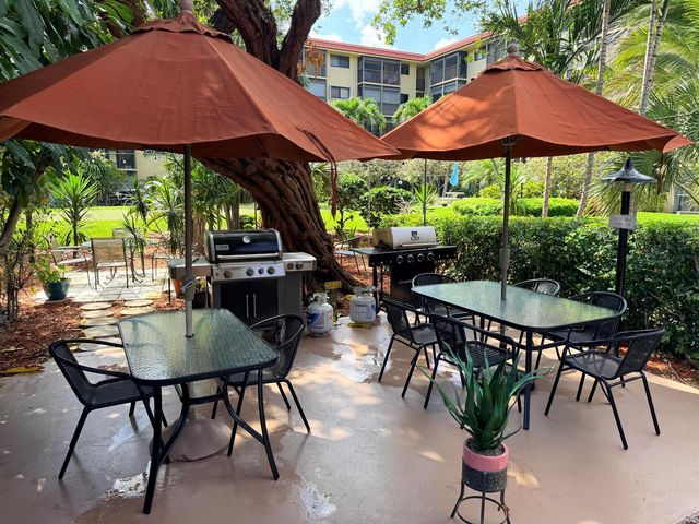 2601 NE 14th Street 340, Pompano Beach, FL 33062