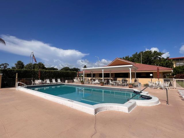 2601 NE 14th Street 340, Pompano Beach, FL 33062