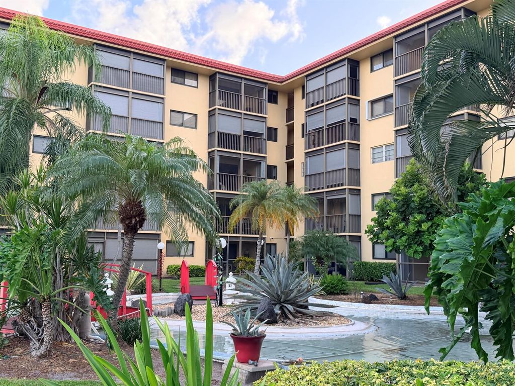 2601 NE 14th Street 340, Pompano Beach, FL 33062
