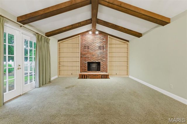 537 Huntercreek Ridge Court, Des Peres, MO 63131