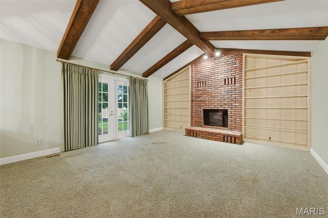 537 Huntercreek Ridge Court, Des Peres, MO 63131