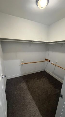 5677 N Millbrook Avenue, Fresno, CA 93710
