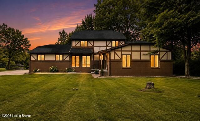 3822 Carriage Hill Dr, Crestwood, KY 40014