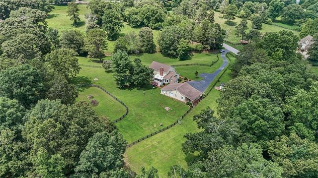 4634 Highland Circle, Gainesville, GA 30506