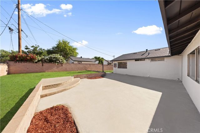 38638 Carolside Avenue, Palmdale, CA 93550