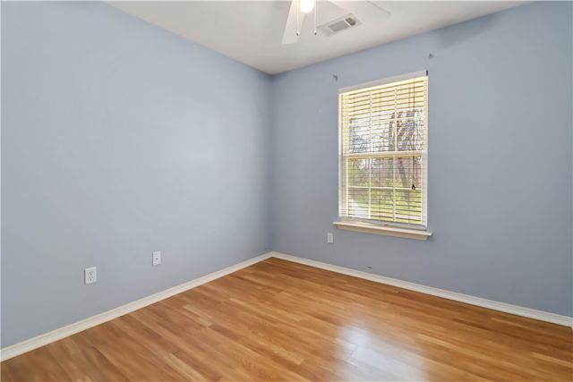 180 Quincy Avenue, Lincoln, AR 72744