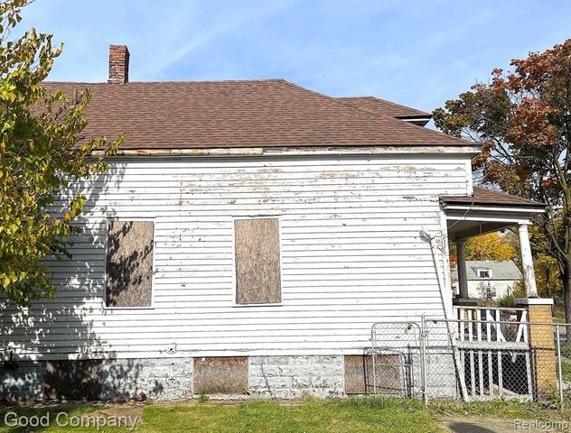 4737 Fischer Street, Detroit, MI 48214