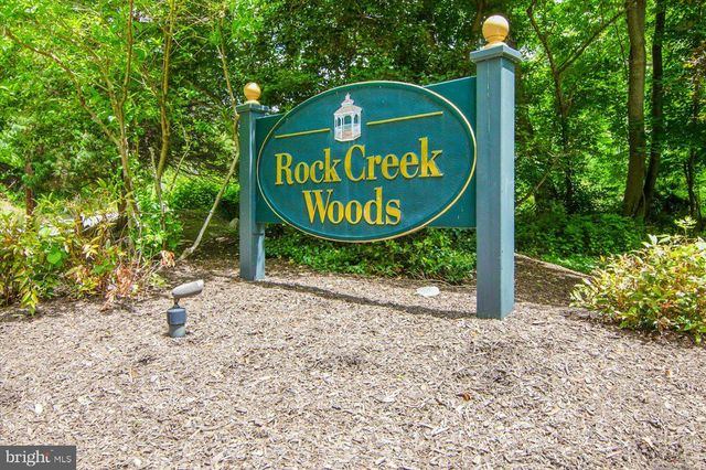23 ROCK CREEK WOODS DR, Lambertville, NJ 08530