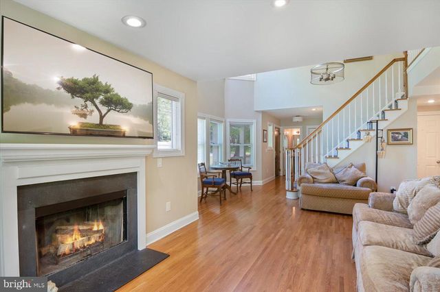 23 ROCK CREEK WOODS DR, Lambertville, NJ 08530