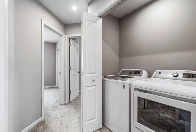 2189 Gateway Hill Road, North Saint Paul, MN 55109