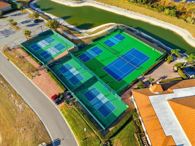 4033 PHOENICIAN WAY, Winter Haven, FL 33884