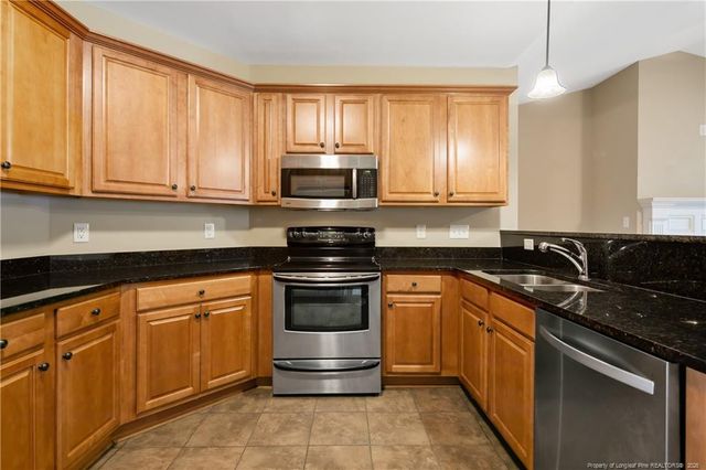 1611 Bluffside Drive 301, Fayetteville, NC 28312