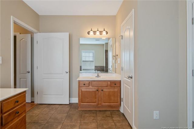1611 Bluffside Drive 301, Fayetteville, NC 28312