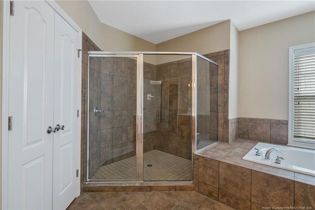 1611 Bluffside Drive 301, Fayetteville, NC 28312