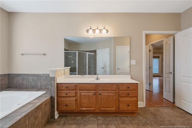 1611 Bluffside Drive 301, Fayetteville, NC 28312