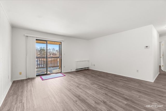 594 Somerset Lane 7, Crystal Lake, IL 60012