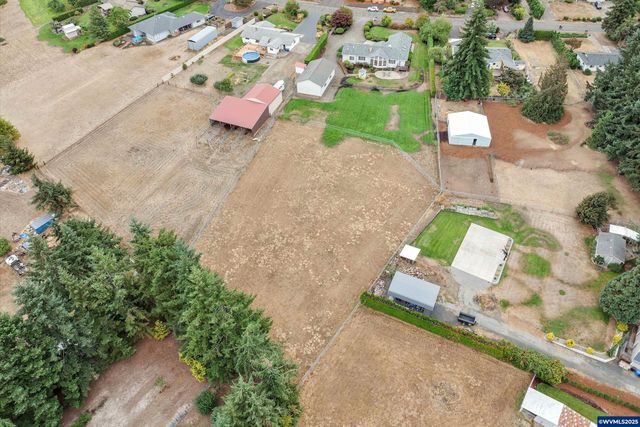 6553 Rippliing Brook SE Dr, Salem, OR 97317